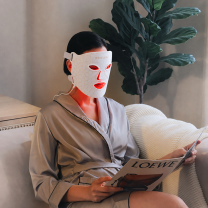 HEVELORA 7-Wavelength LED & NIR Skin Renewal Mask